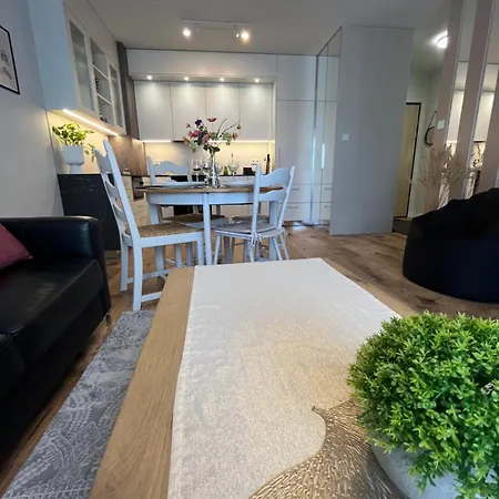 Nowe Pojezierze אולז'טין