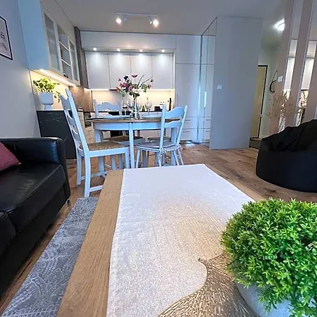 Apartmanhotel Nowe Pojezierze 4*